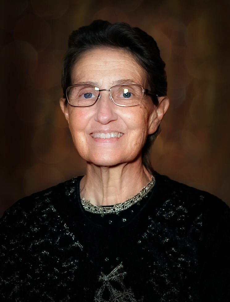 Obituary of Betty Lawhorn Gray